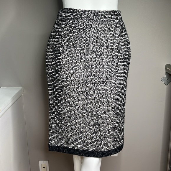Yves Saint Laurent Rive Gauche Sz 40 Boucle Black White Silver Thread Skirt - Picture 1 of 12